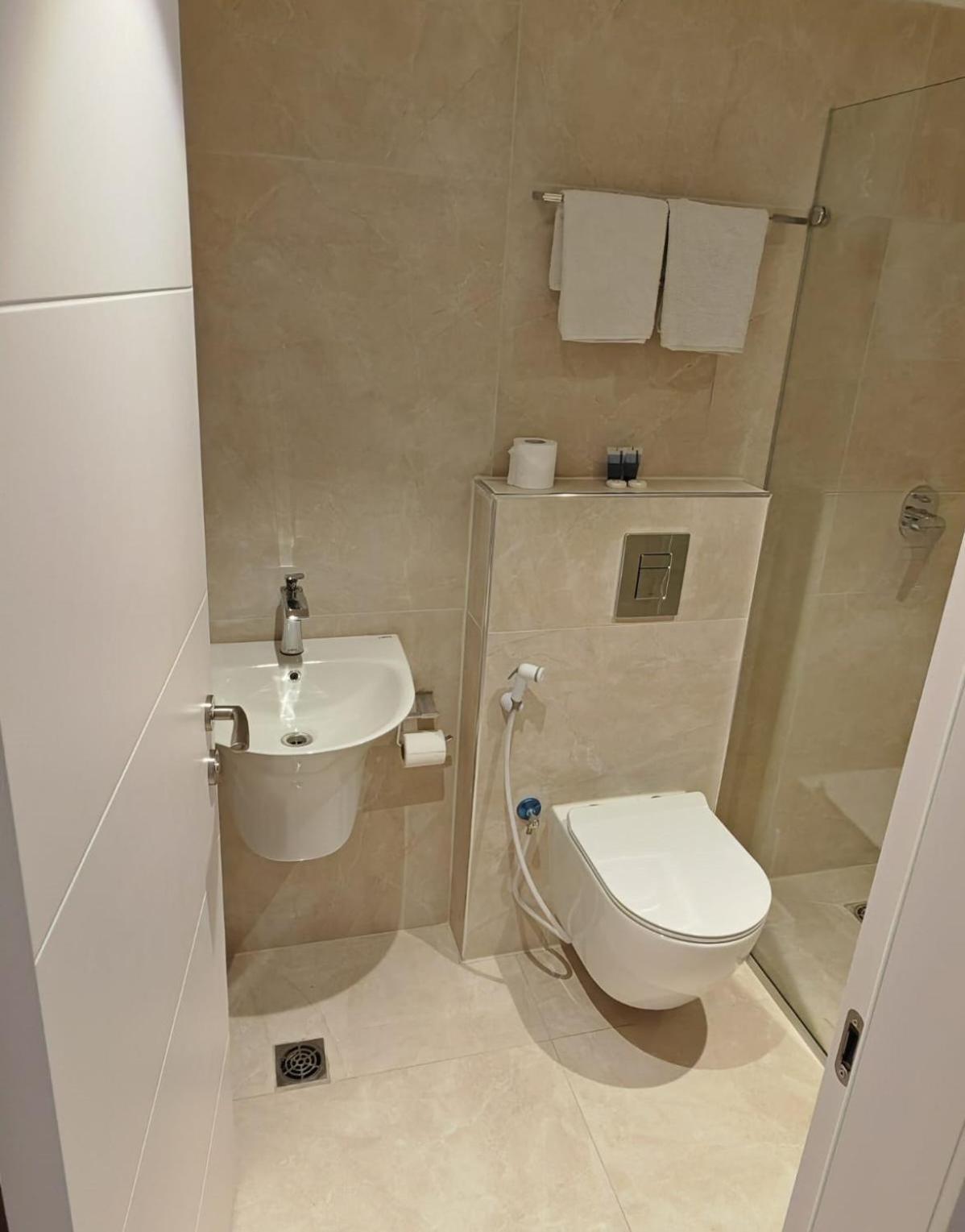 New Metropole Hotel - Gerusalemme Esterno foto